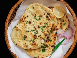 PANEER STUFFED KULCHA 