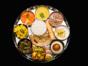 VEGETARIAN LUNCH THALI 
